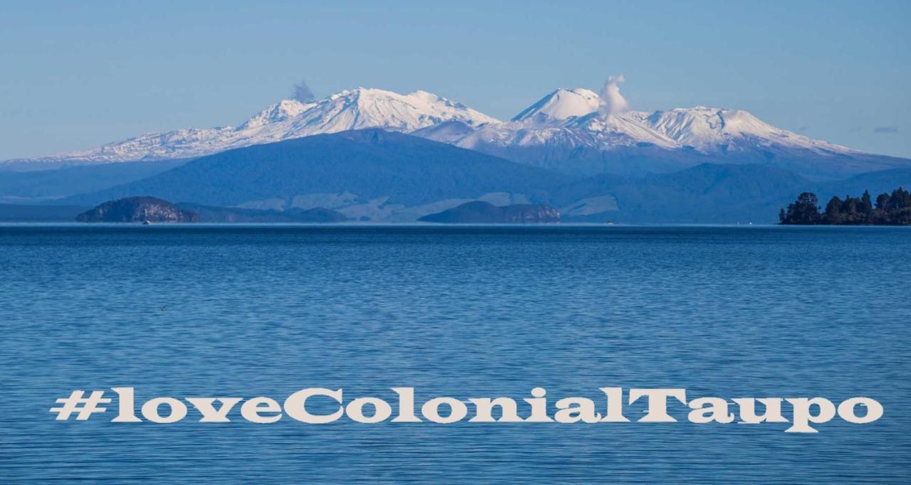 Colonial Lodge Motel Таупо Екстер'єр фото